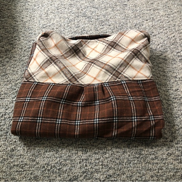 NWT AMARYLLIS | Plaid Contrast Shacket - Picture 8 of 8